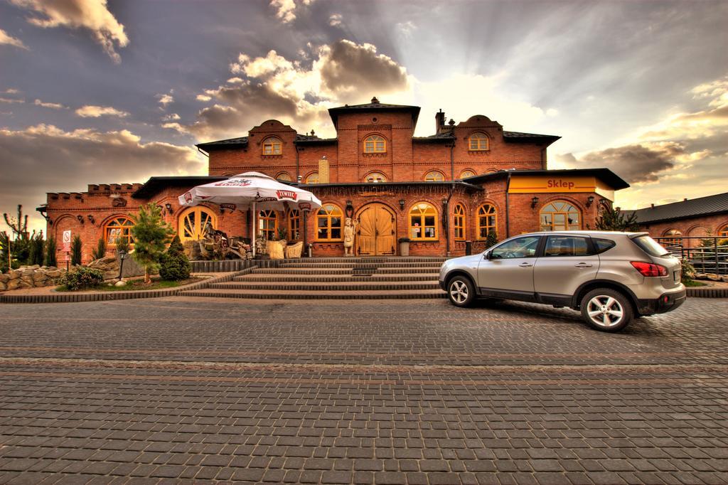 Hotel Staropolska Tomaszów Lubelski Dış mekan fotoğraf